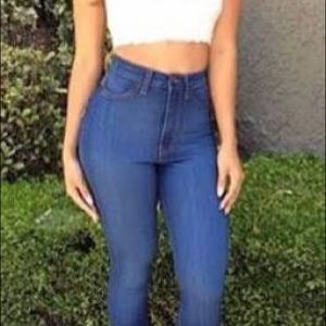 Fashion Nova jeans size 3 juniors